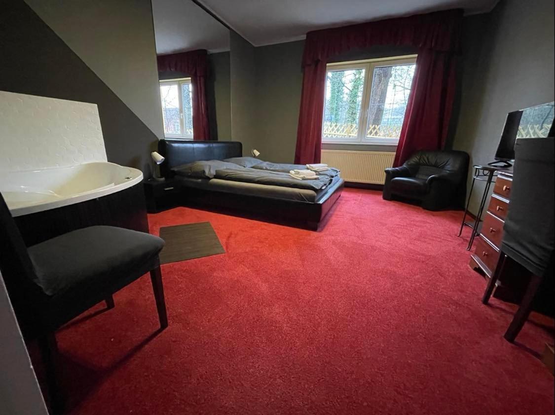 Tolgyfa Panzio Bed & Breakfast