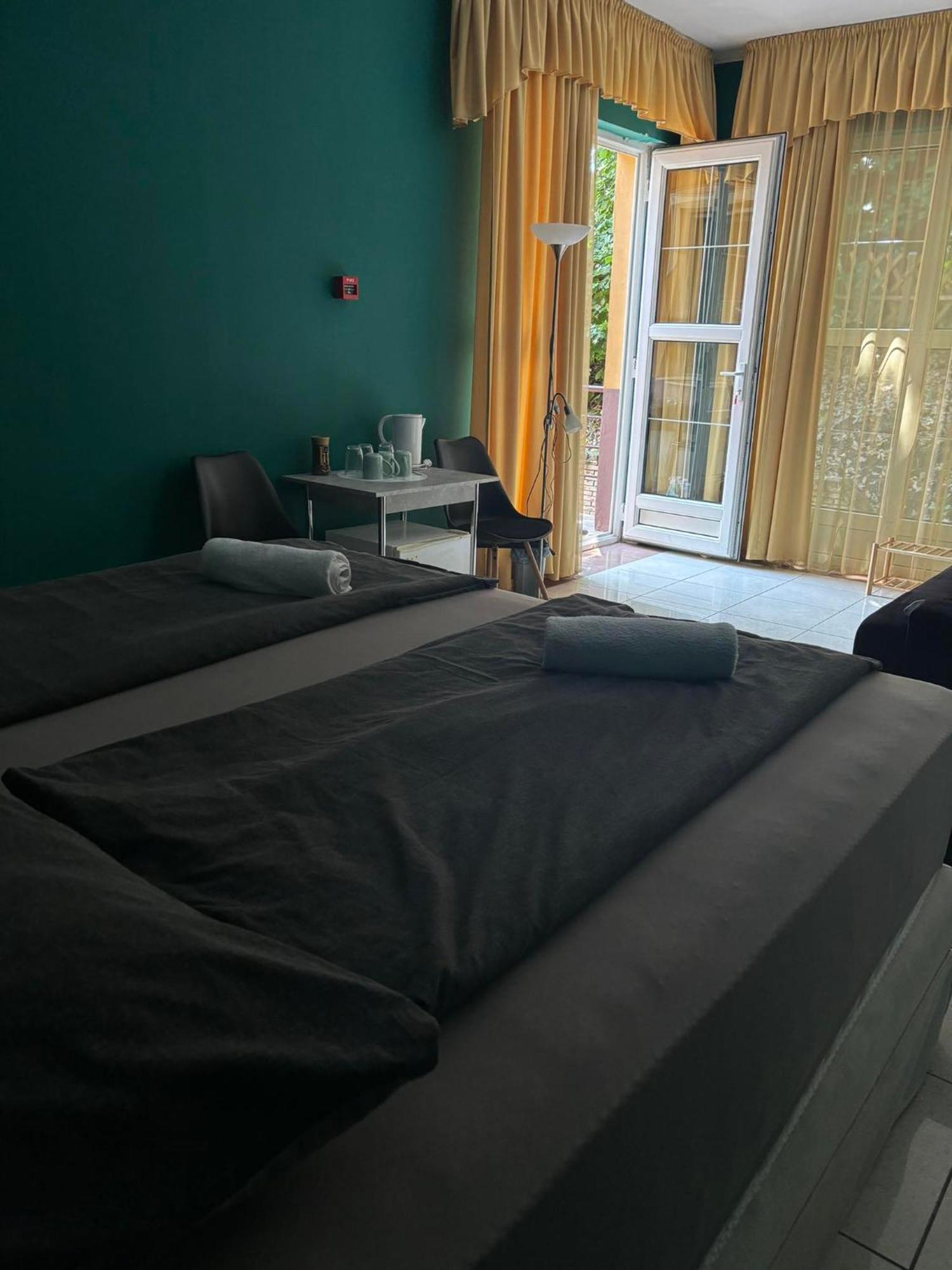 B&B Toelgyfa Panzio *